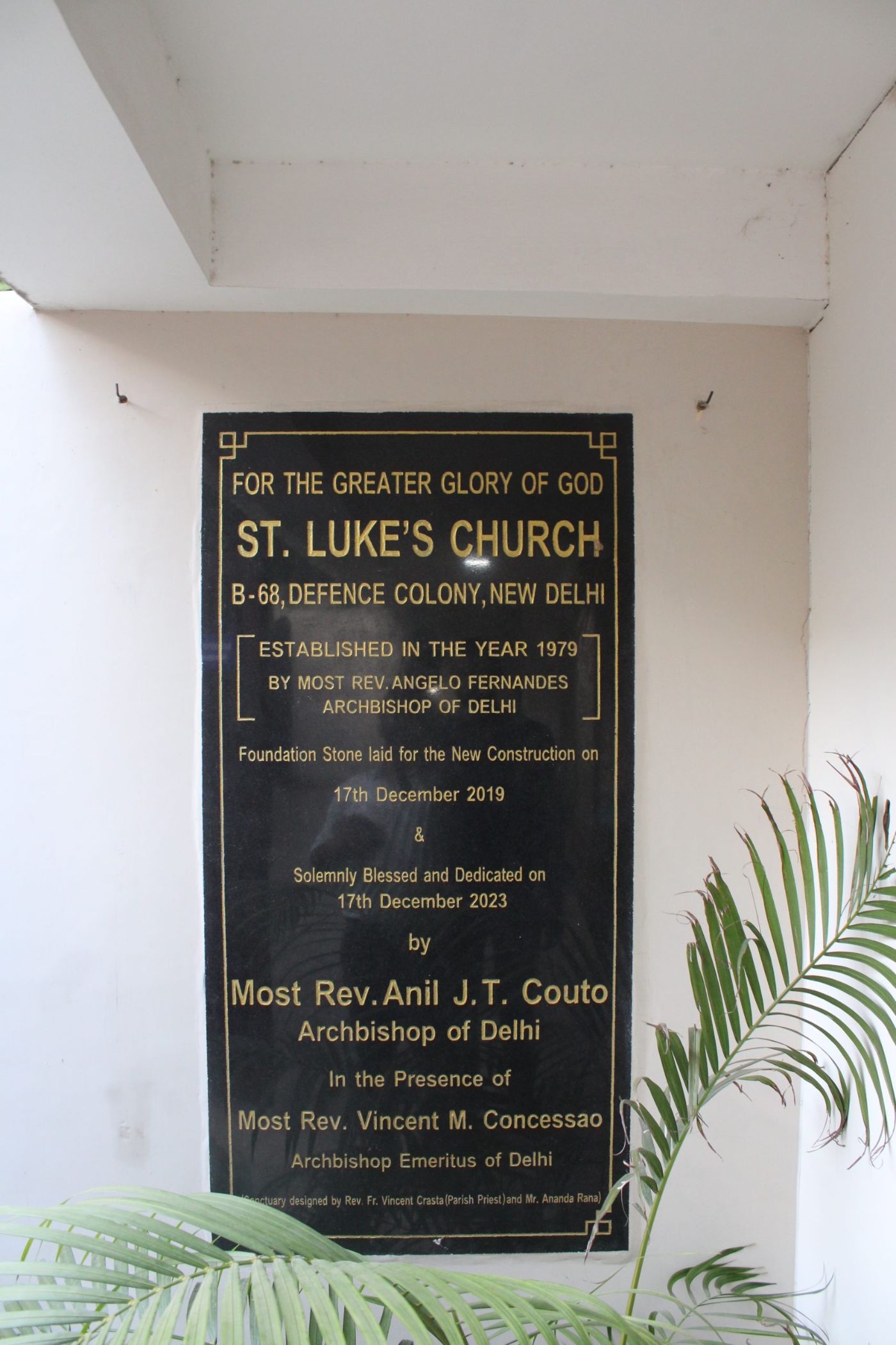 Life and worship at St Luke's